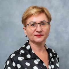 Старостина Елена